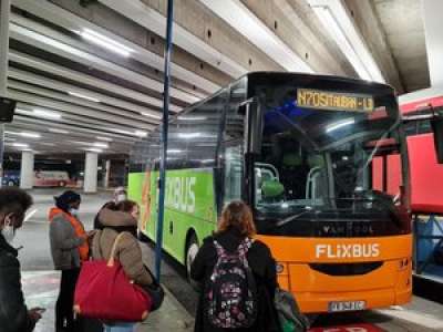 Toulouse : l'arrêt pipi dure trop longtemps, le bus repart sans lui