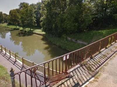 Dans la Loire, une septuagénaire tombe dans un canal, est déclarée morte... puis revient miraculeusement à la vie