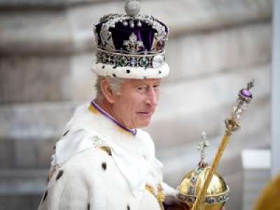 Couronnement du roi Charles III : la famille royale dévoile la première photo officielle du nouveau monarque