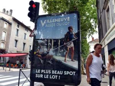 Le panneau publicitaire de la discorde entre Cahors et Villeneuve-sur-Lot