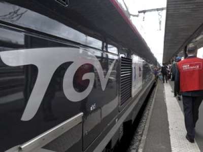 À cause d'une erreur d'aiguillage, un TGV parti de Bruxelles arrive à Disneyland Paris... au lieu de Strasbourg !
