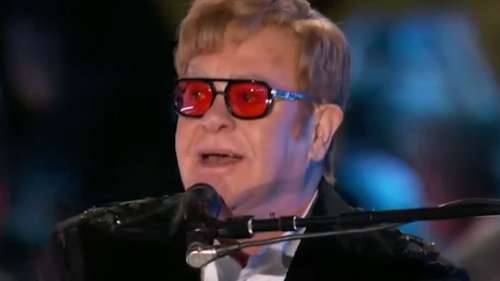 Elton John se produit à la Maison Blanche