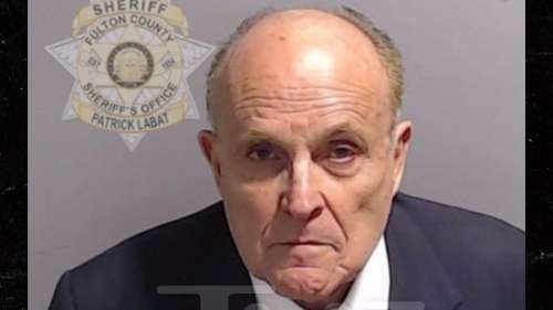 Rudy Giuliani Mug Shot publié après sa reddition dans l’affaire RICO de Trump en Géorgie