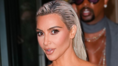 Kim Kardashian obtient une ordonnance restrictive contre l’homme qui aurait envoyé une bague en diamant