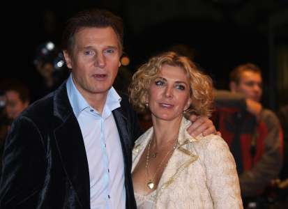 Liam Neeson révèle pourquoi Natasha Richardson ne voulait pas qu’il joue James Bond