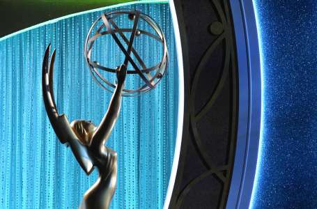 Les Emmy Awards retardés alors que les écrivains et les acteurs continuent leurs grèves