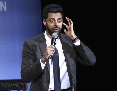 La chance d’Hasan Minhaj de participer au « Daily Show » diminue après le scandale de la comédie