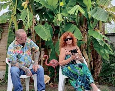Insolite		            Un couple de Sancoins fait pousser des bananes dans son jardin