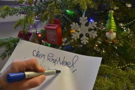 Insolite		            Date limite, lettre papier ou électronique : comment vos enfants peuvent écrire au Père Noël