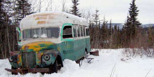 Alaska : une jeune femme meurt en essayant de rejoindre le bus d’« Into the Wild »