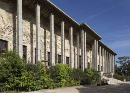 A Paris, le Palais de la Porte-Dorée laissé « en déshérence », selon la Cour des comptes