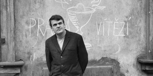 Milan Kundera, un écrivain sous haute surveillance