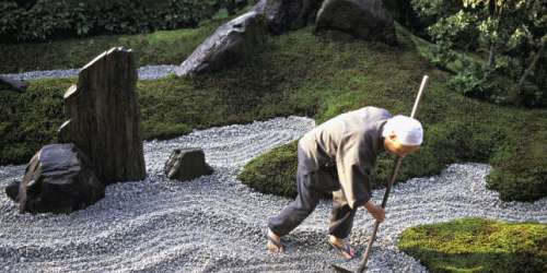 Regard zen sur le monde : « Les gens imaginent les moines comme des êtres paisibles… »