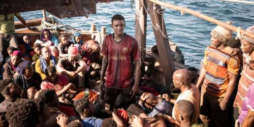 « Moi capitaine » : Matteo Garrone filme la tragédie migratoire avec les couleurs du conte de fées