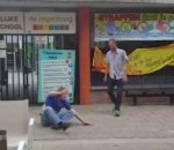 Une bagarre hilarante entre deux hommes ivres dans une rue (Belgique)