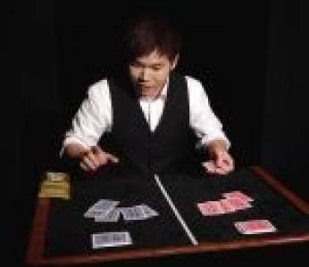 Eric Chien a remporté le championnat du monde de magie avec un tour impressionnant