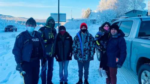 Un Canadien conduit 1600 km pour amener une famille jusqu'en Alaska