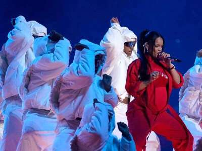 Super Bowl: Rihanna entourée de trois Québécois pour le spectacle de la mi-temps