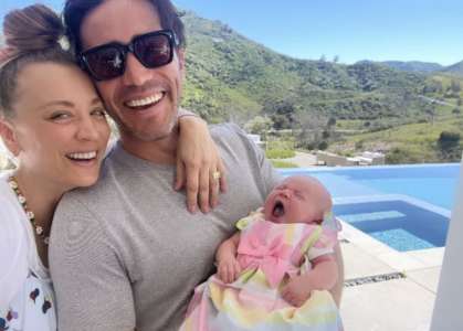 Kaley Cuoco partage des photos de Pâques de sa fille nouveau-née, Matilda