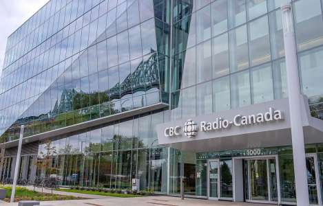 CBC/Radio-Canada songe à rendre la vaccination obligatoire