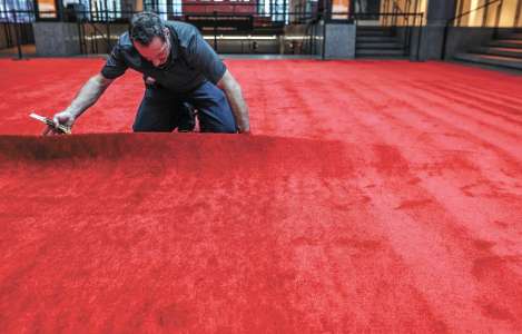 Le tapis rouge, ou l’art de se faire voir