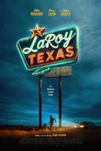 John Magaro et Steve Zahn dans la bande-annonce de la comédie Hitman “LaRoy, Texas”