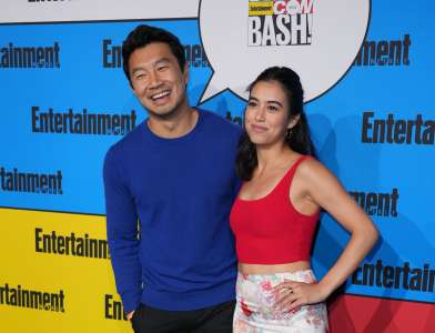 Simu Liu et Jade Bender étaient ensemble au Comic-Con après leur première apparition aux ESPY et What Else le 25 juillet 2022