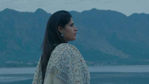 Aabha Hanjura écrit une ballade étrange pour Home sur « Mere Makaan »