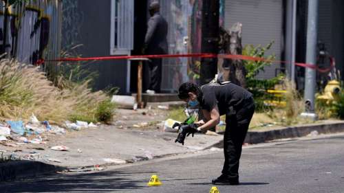 Police : 3 tués, 4 blessés lors d’une fusillade dans un entrepôt de Los Angeles