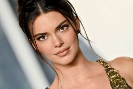Kendall Jenner : ses trois secrets beauté pour cacher les ravages de l’acné sur son visage (PHOTOS)