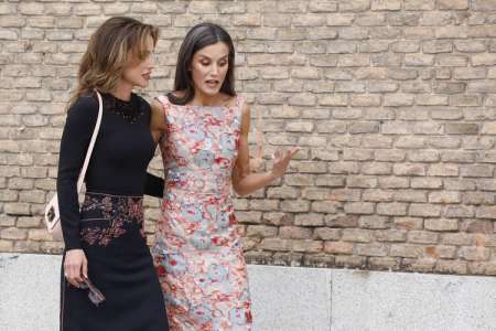 Letizia d’Espagne et Rania de Jordanie : robe pastel ou robe noire, elles rivalisent d’élégance à Madrid