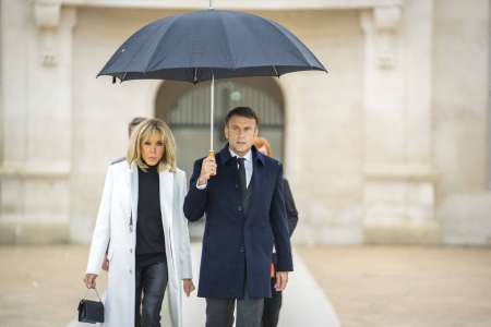 Brigitte Macron surprend dans un look très rock pour sa dernière sortie, découvrez le prix de son manteau