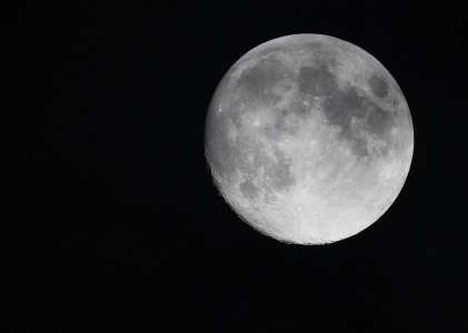 Pleine lune du 28 octobre : ce phénomène perturbe-t-il vraiment votre sommeil ?