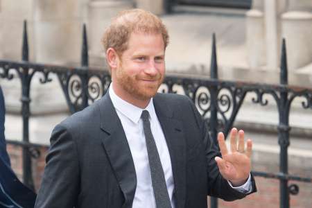 Prince Harry : ce membre de la famille royale qui l’a tenu au courant de l’état de santé d’Elizabeth II avant sa mort