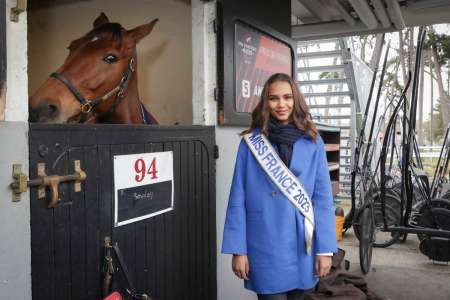 Indira Ampiot : revivez l’année de la Miss France 2023 en 15 photos