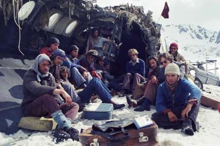 Crash des Andes : ces huit vrais survivants qui font une apparition dans Le Cercle des neiges sur Netflix