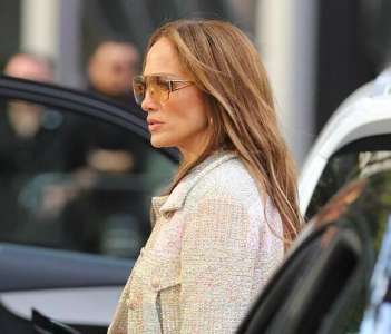 Lunettes de soleil et sortie discrète : J.Lo fait profil bas après l'un des pires désaveux de sa carrière