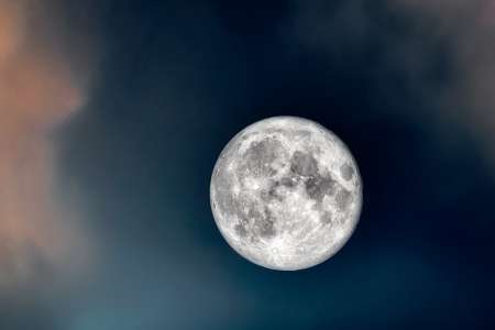 Pleine Lune du 25 mars : votre signe aura-t-il de la chance à cette occasion ?