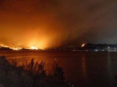 Leong : Les incendies de forêt alimentent un torrent de désinformation et de complots en ligne