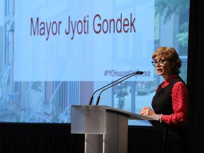 Bell : Le vrai maire Jyoti Gondek va-t-il se lever, s’il vous plaît ?