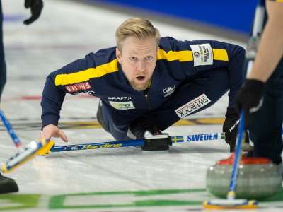 Le lancer magique de Niklas Edin bouleverse le monde du curling