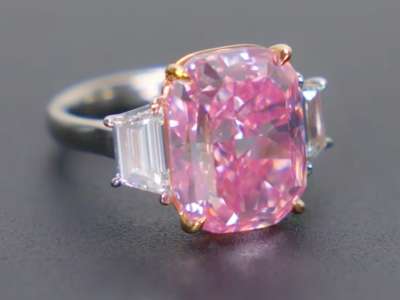 Un diamant rose rare mis aux enchères pour plus de 35 millions de dollars