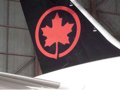 Les bénéfices d’Air Canada montent en flèche dans un contexte de forte demande et de tarifs, de retards de vol