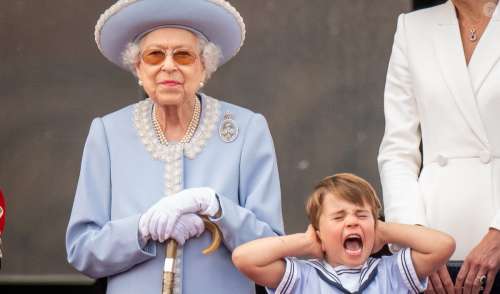 Prince Louis fête ses 5 ans : Photos inédites du fils de Kate et William... dans une brouette