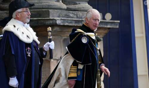 Couronnement de Charles III en Écosse : grosses perturbations, Kate et William en soutien