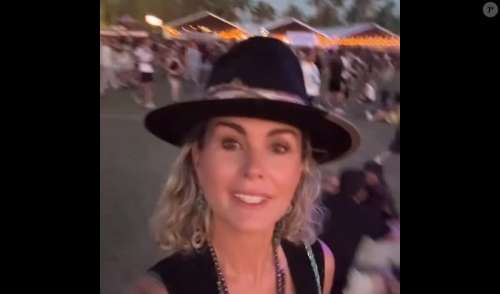 Laeticia Hallyday s'éclate avec sa fille Jade au festival de Coachella, son autre fille Joy 