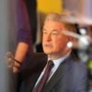 Alec Baldwin et son tir mortel : l'équipe de tournage lui a remis l'arme en lui garantissant qu'elle était sûre