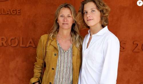 Marc Lavoine : Son fils Roman très complice avec sa maman Sarah Poniatowski à Roland-Garros