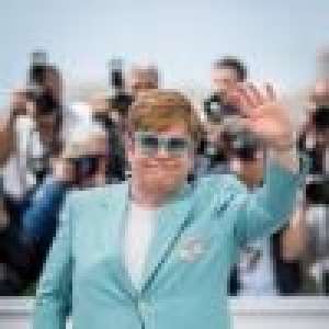 Elton John aussi excentrique que chic à Cannes : La star fait déjà le show