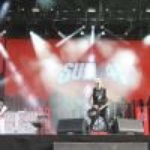 Sum 41 annule un concert à cause d'un pétard lancé par des 